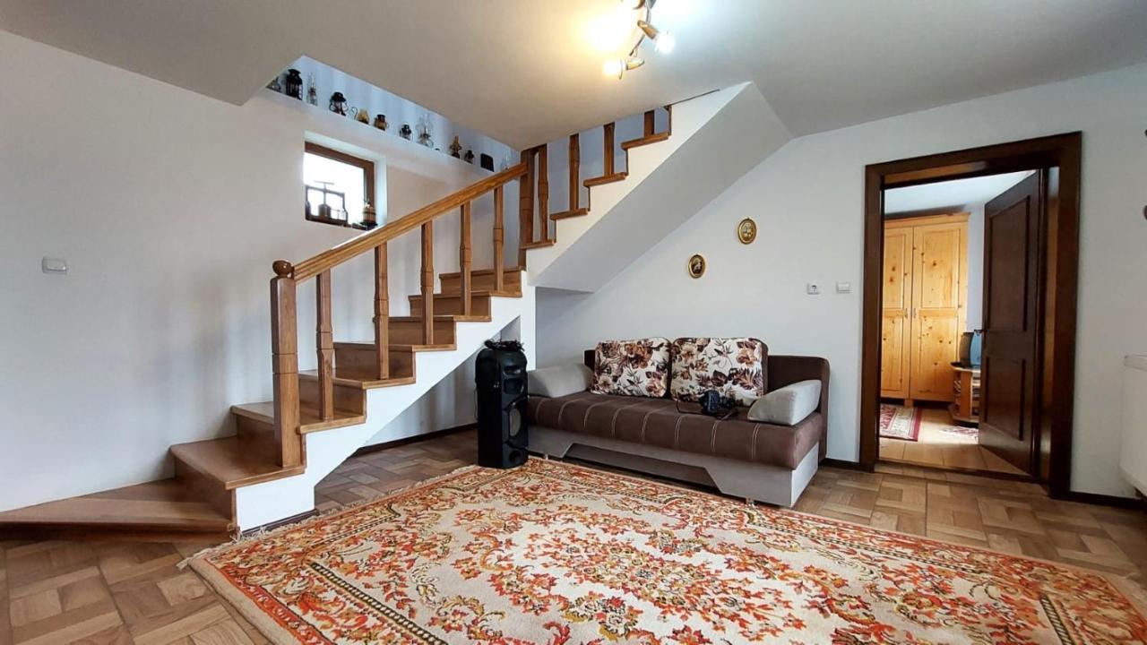 Casa Darius Villa Novaci-Straini Luaran gambar